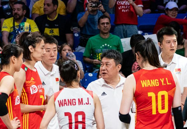 星空体育app官方网站-蔡斌临场调度曾受质疑 但仍是现阶段主帅最佳人选