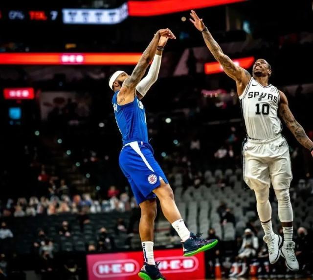 星空体育app下载-3连胜状态明显复苏 快艇队还会在截止日前交易吗？